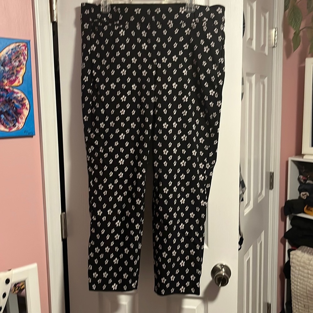 Lane Bryant Size 16 R The Allie black with white flowers ankle pant